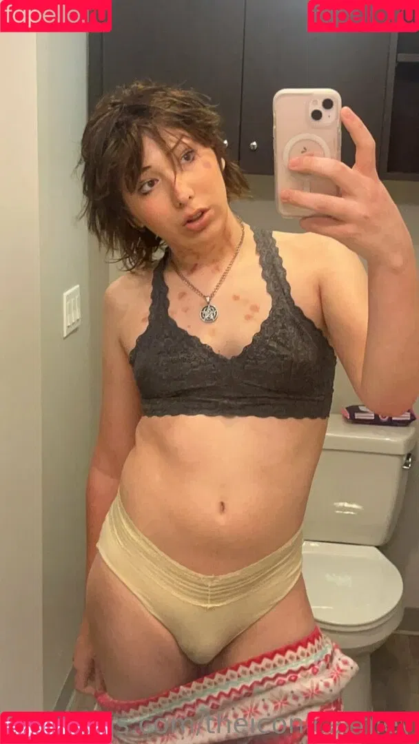 theiconicashley Onlyfans Photo Gallery 