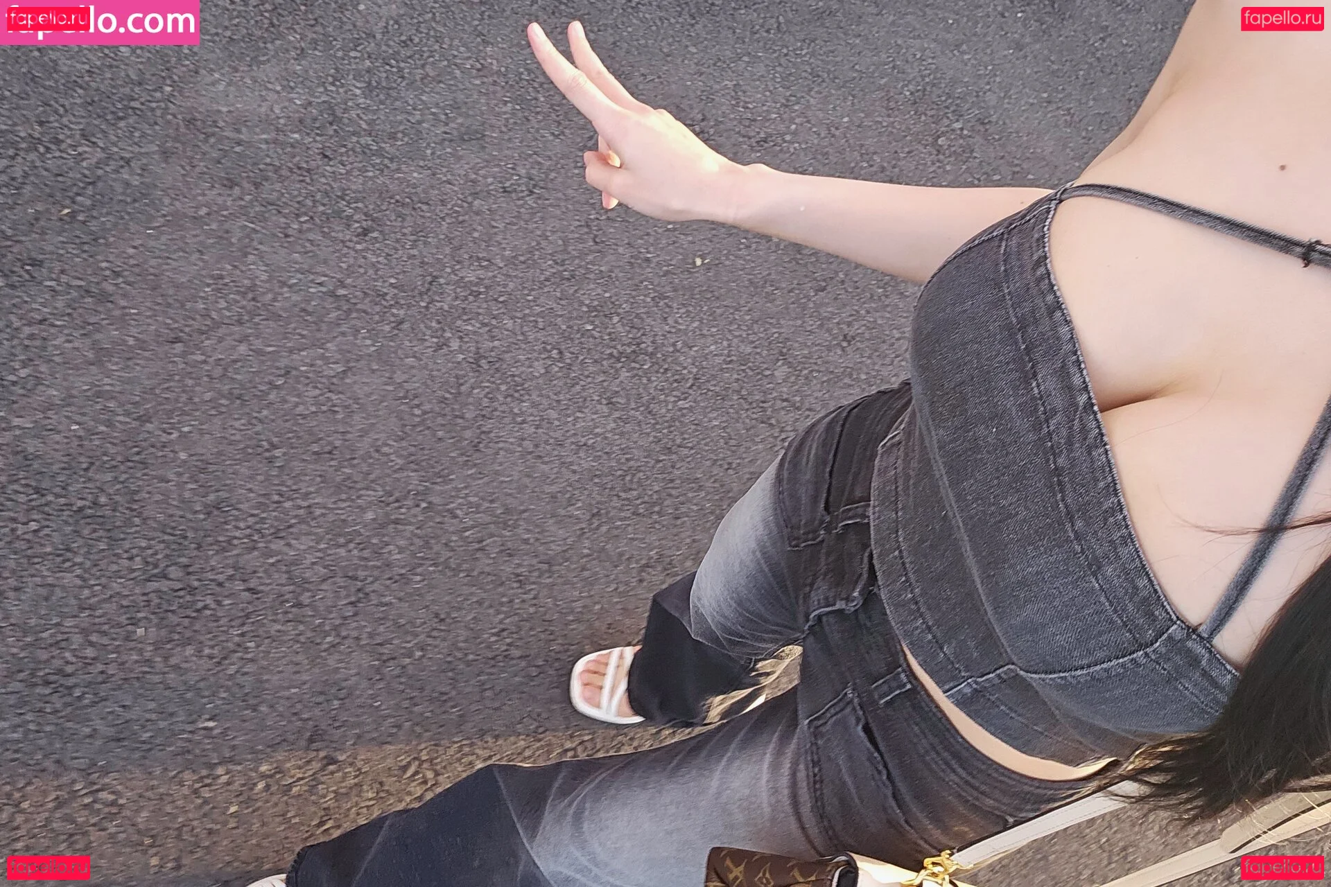 Biya Onlyfans Photo Gallery 