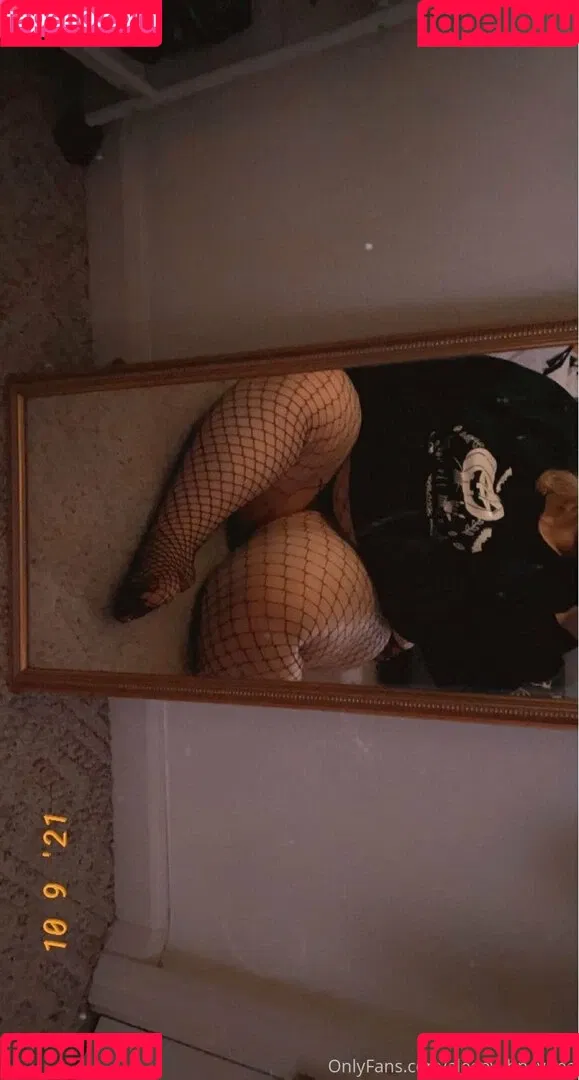 sleepy_hneybee Onlyfans Photo Gallery 