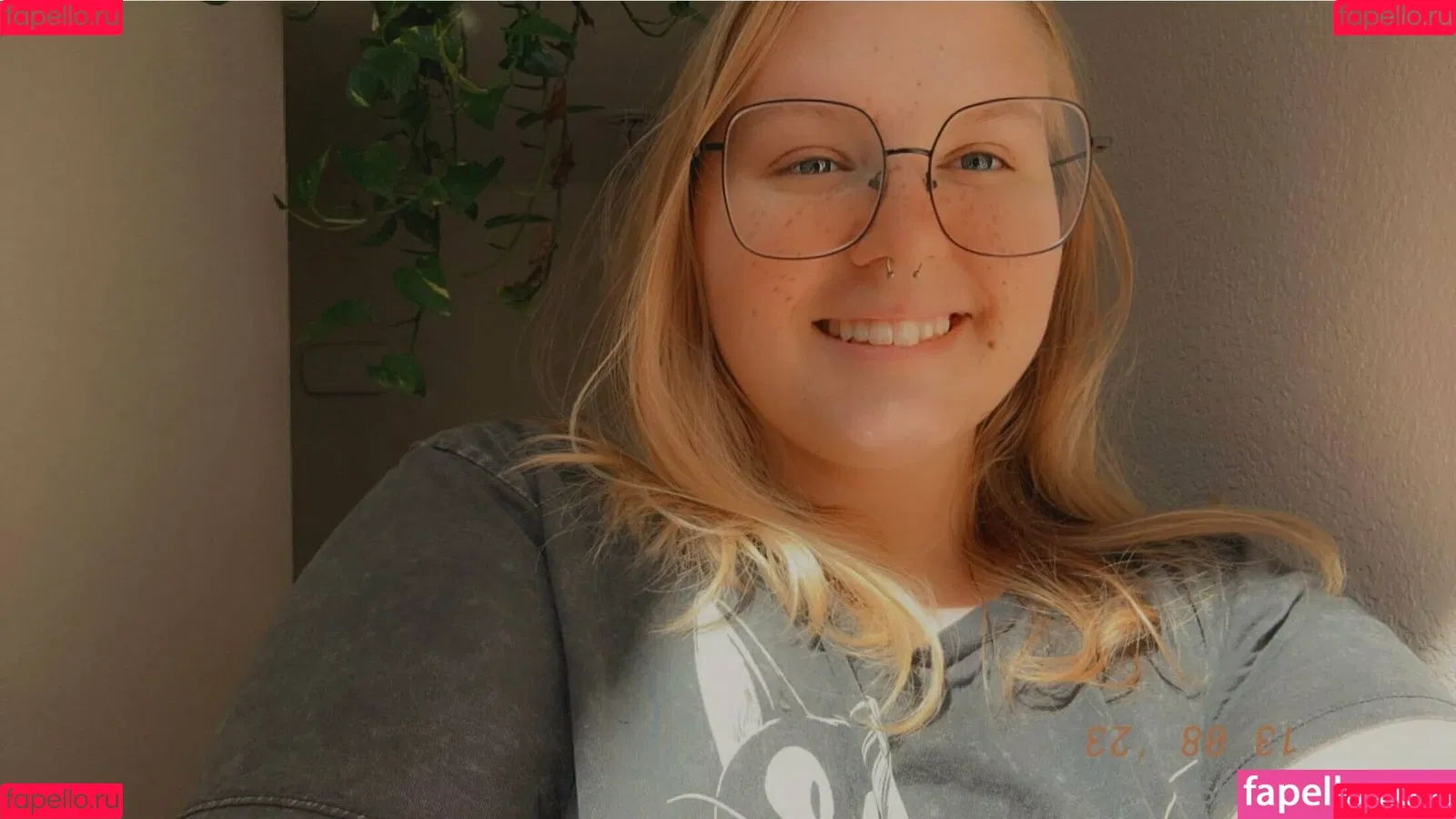 sleepy_hneybee Onlyfans Photo Gallery 