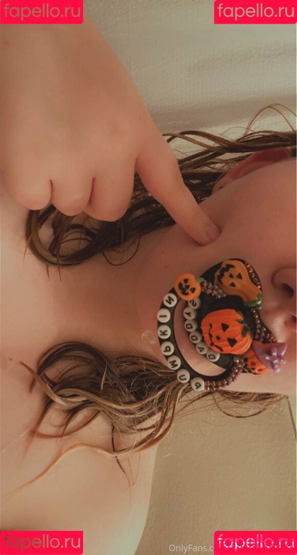 sleepy_hneybee Onlyfans Photo Gallery 