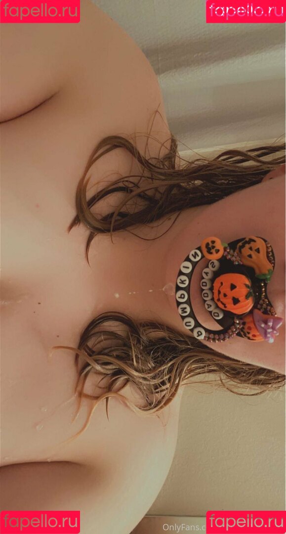 sleepy_hneybee Onlyfans Photo Gallery 