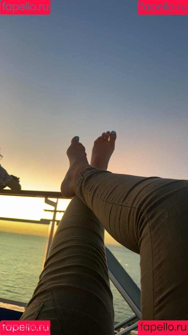 Rory Eliza Onlyfans Photo Gallery 