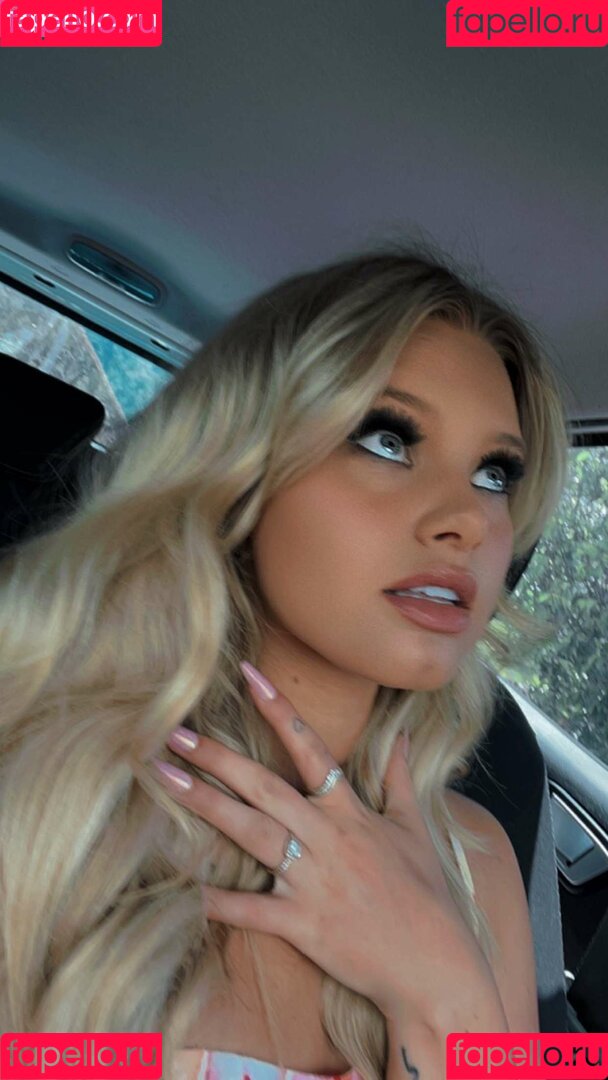 Rory Eliza Onlyfans Photo Gallery 