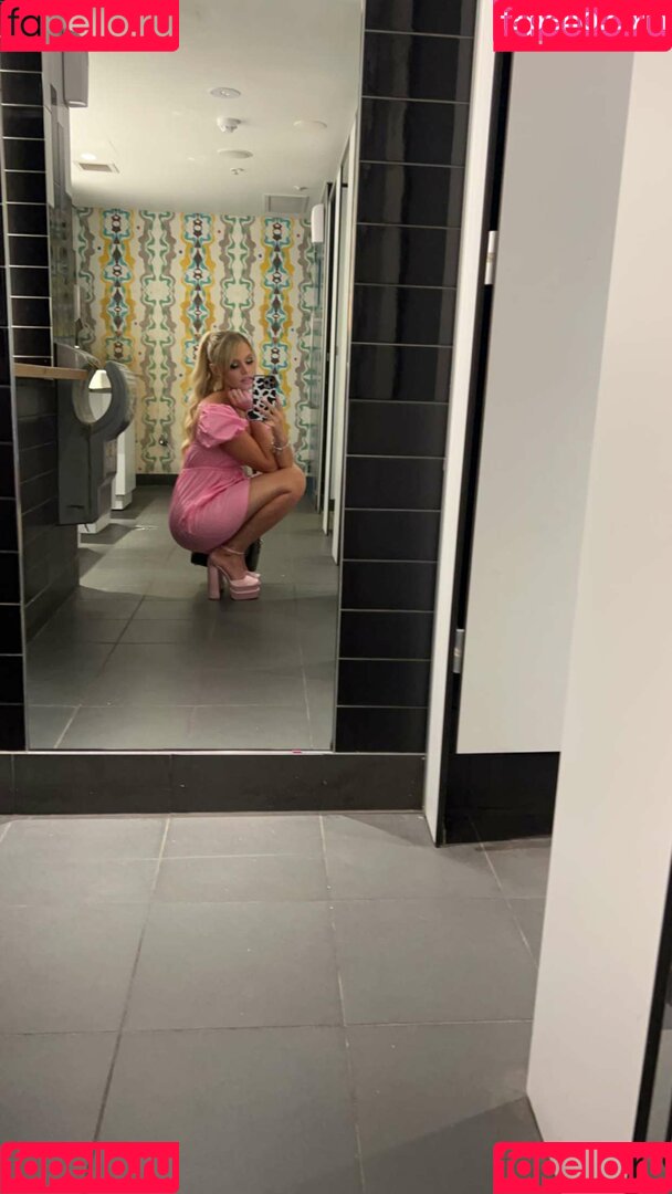 Rory Eliza Onlyfans Photo Gallery 