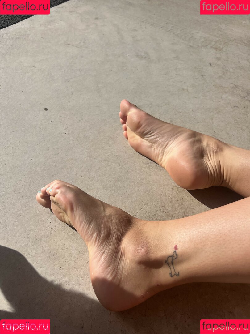 Rory Eliza Onlyfans Photo Gallery 