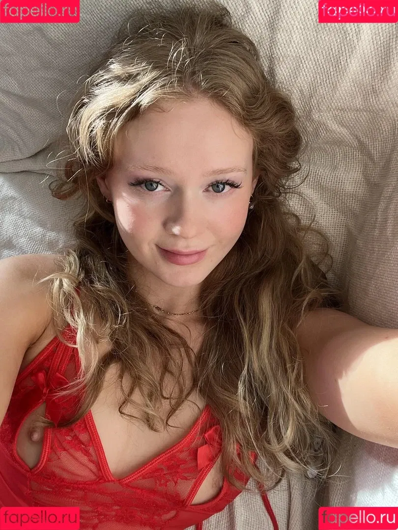 Librarosebud Onlyfans Photo Gallery 