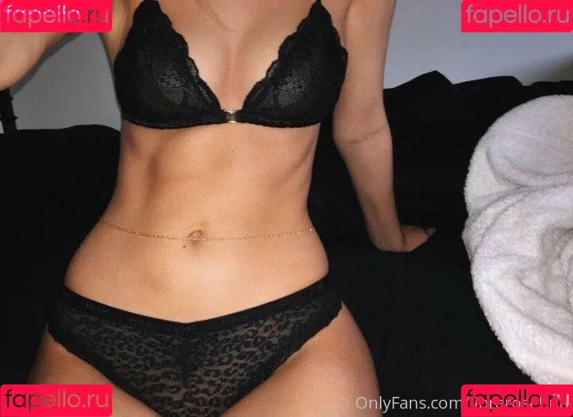 Librarosebud Onlyfans Photo Gallery 