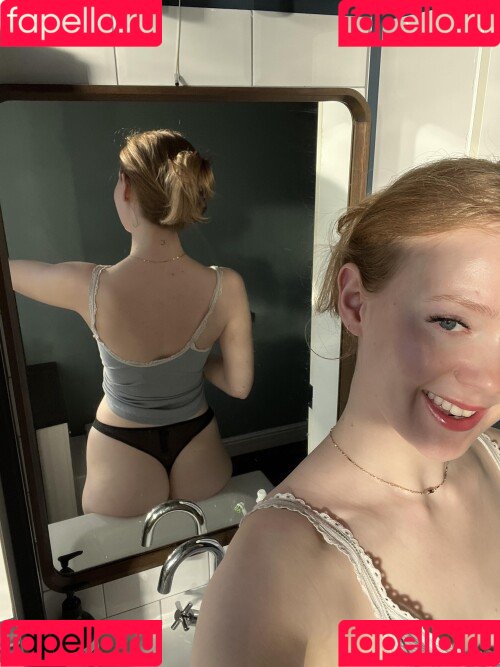 Librarosebud Onlyfans Photo Gallery 