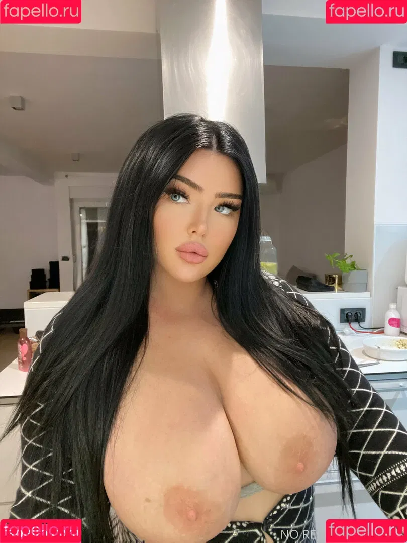Claudia Rivier Onlyfans Photo Gallery 