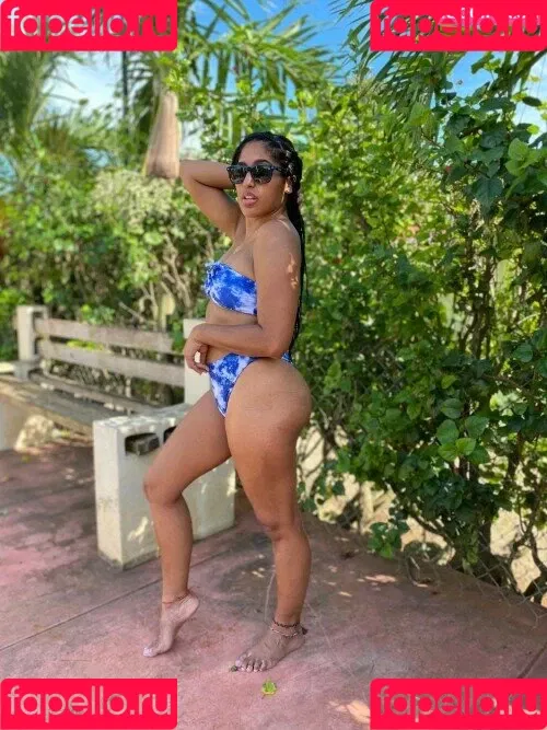 Marti Belle Onlyfans Photo Gallery 