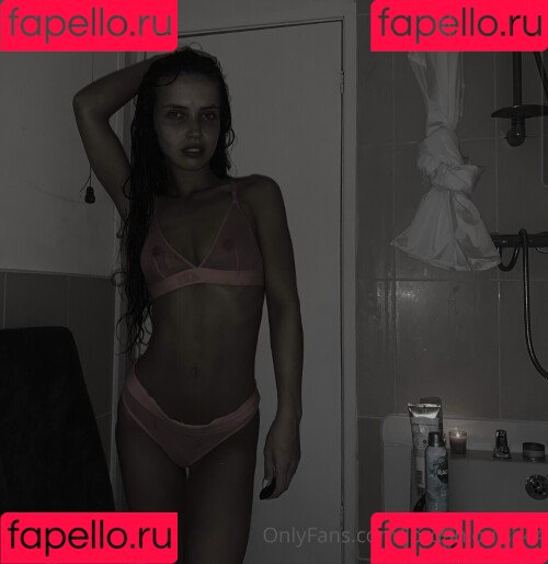 Jordan Louise Onlyfans Photo Gallery 