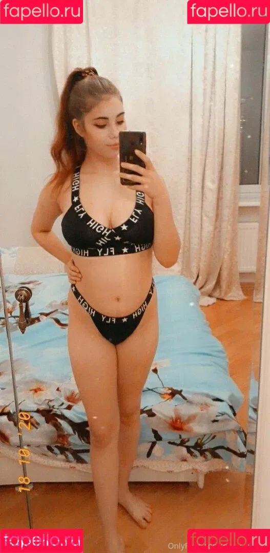 marywinter Onlyfans Photo Gallery 