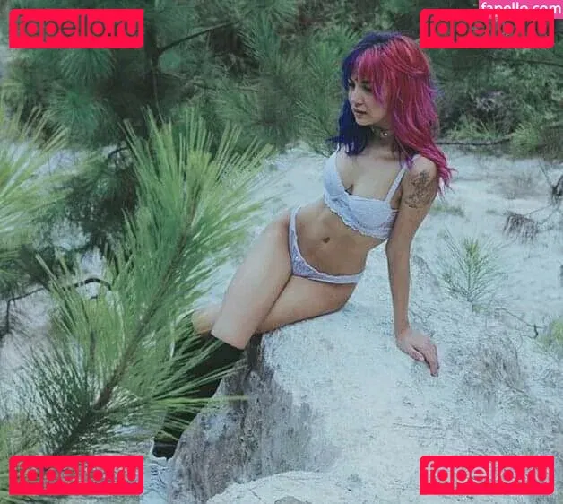 Ybbbyx Onlyfans Photo Gallery 