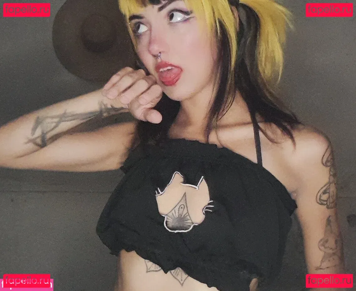 Ybbbyx Onlyfans Photo Gallery 