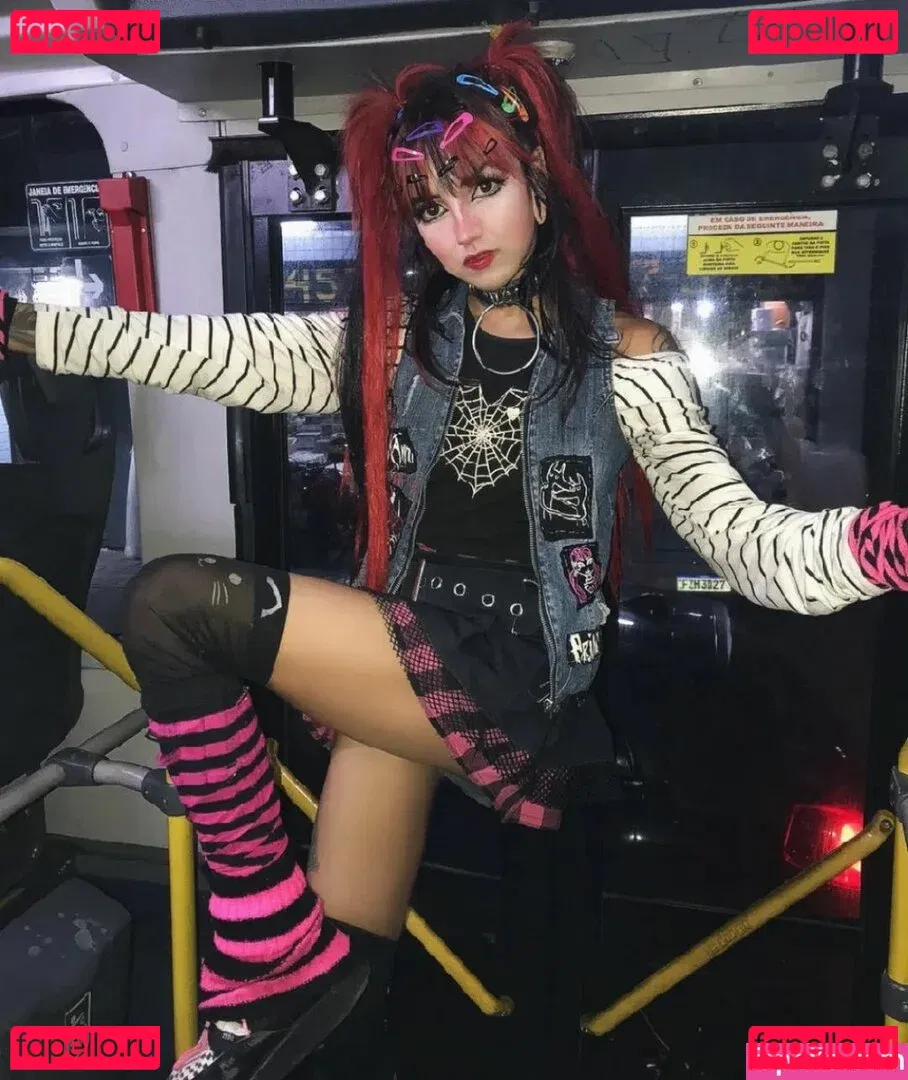 Ybbbyx Onlyfans Photo Gallery 