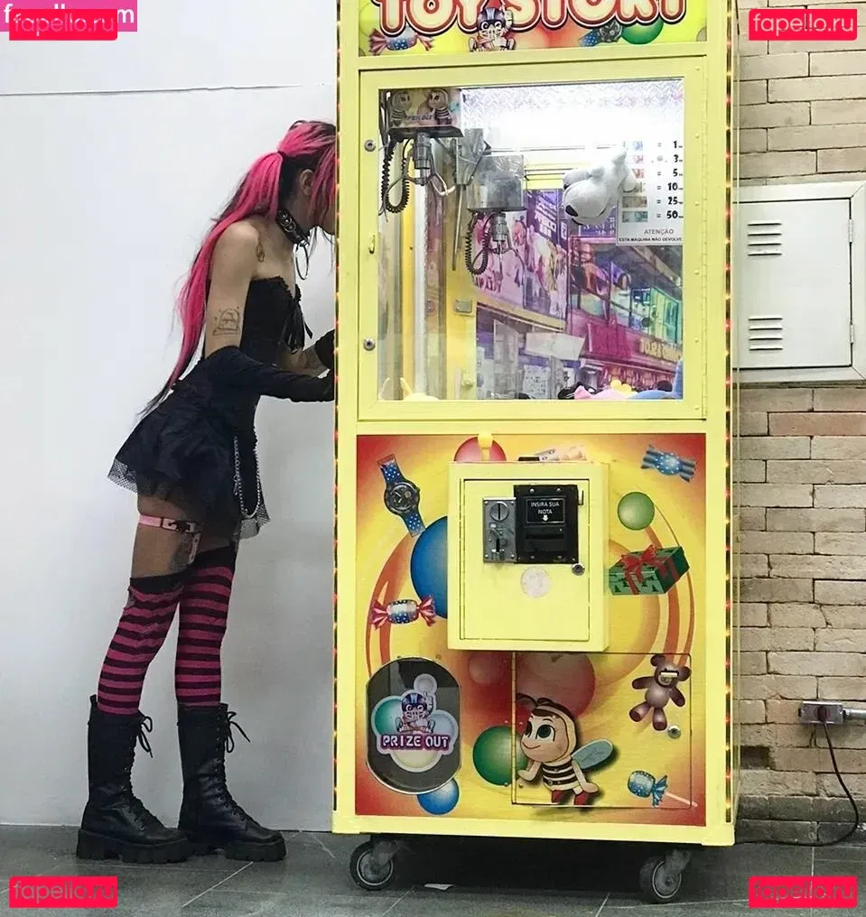 Ybbbyx Onlyfans Photo Gallery 