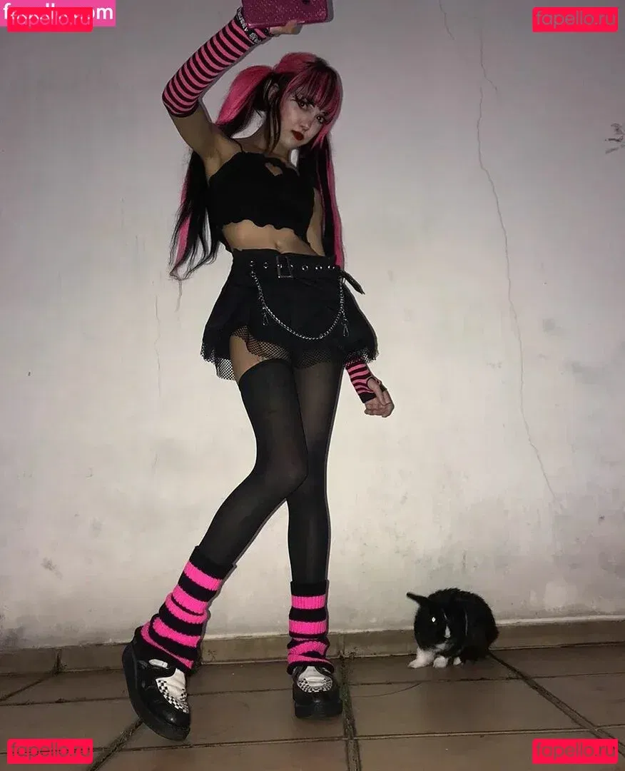 Ybbbyx Onlyfans Photo Gallery 