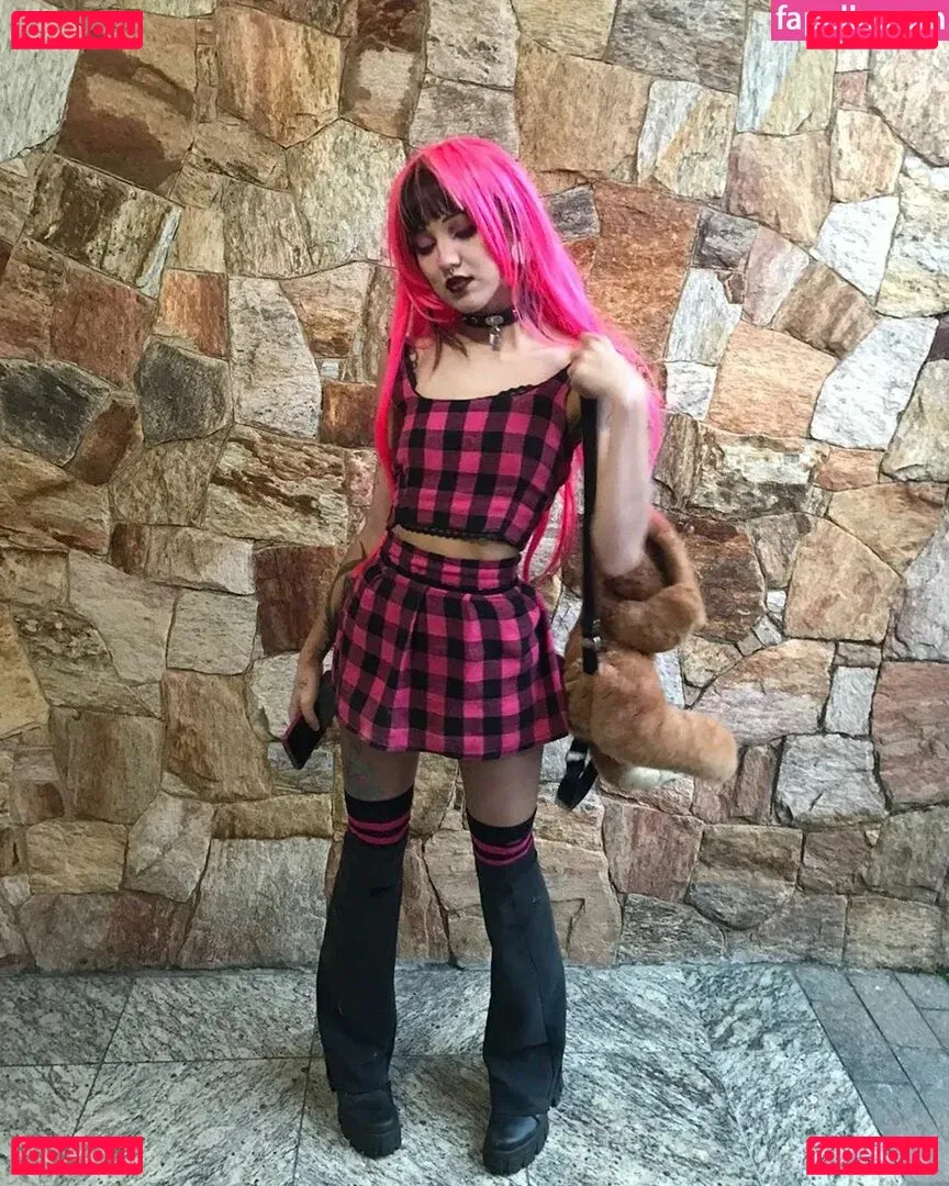 Ybbbyx Onlyfans Photo Gallery 