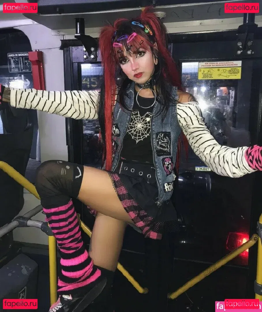 Ybbbyx Onlyfans Photo Gallery 