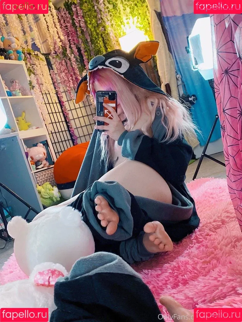 notmeggii Onlyfans Photo Gallery 