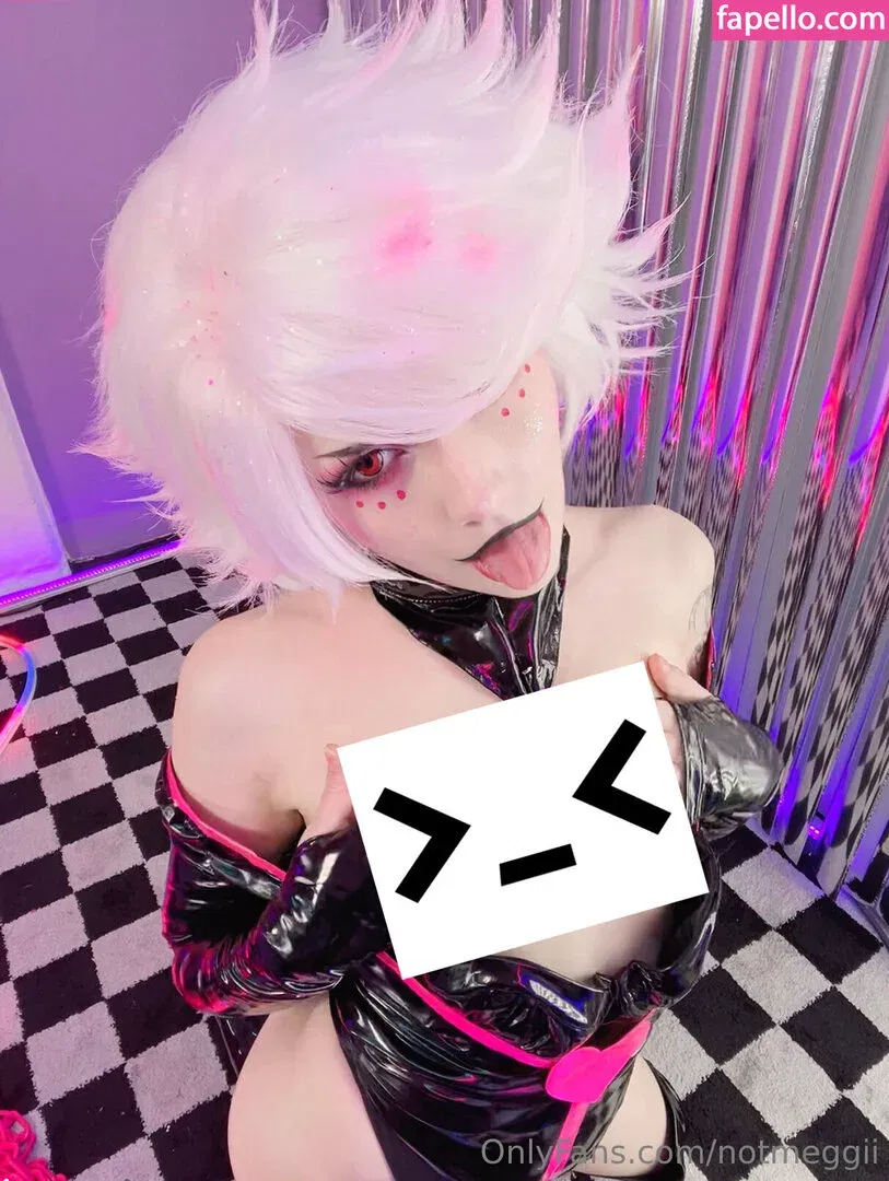 notmeggii Onlyfans Photo Gallery 