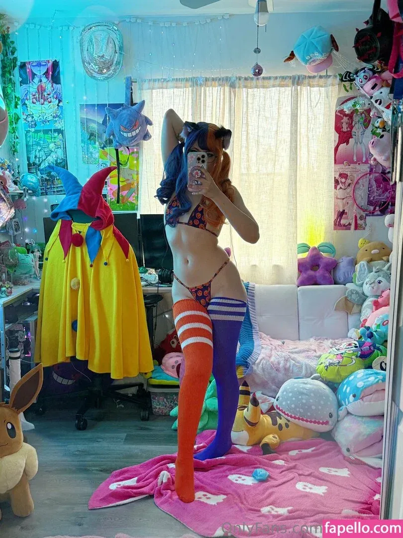 notmeggii Onlyfans Photo Gallery 