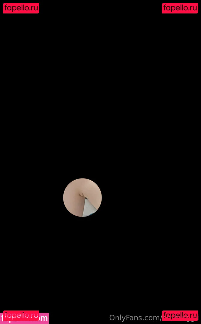 notmeggii Onlyfans Photo Gallery 