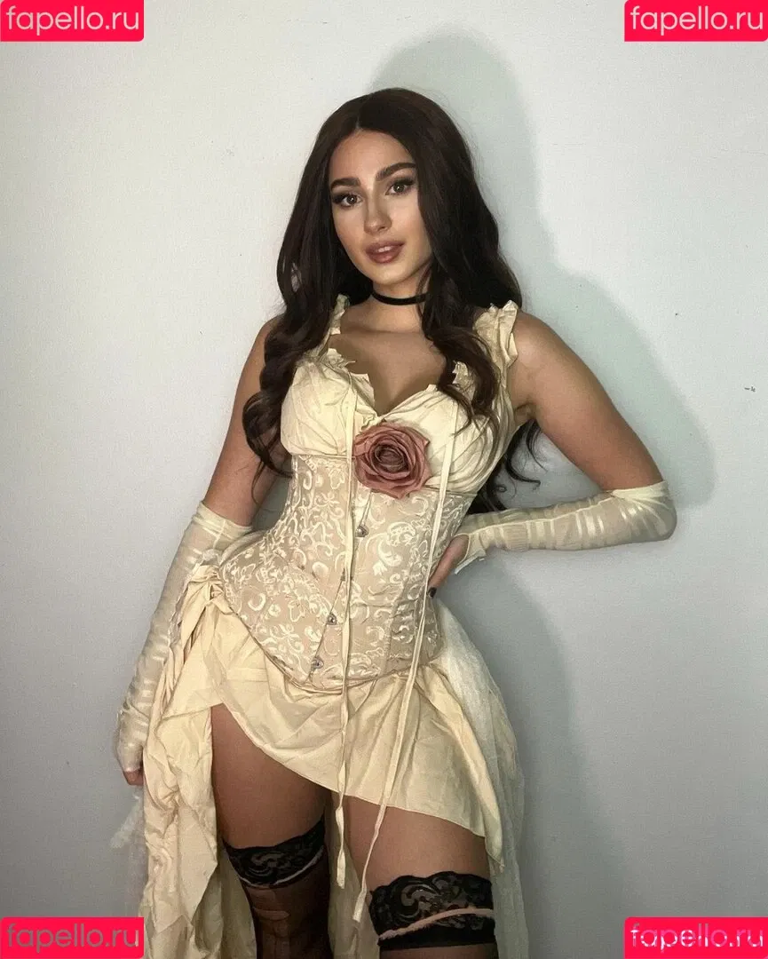 Palmbee Onlyfans Photo Gallery 