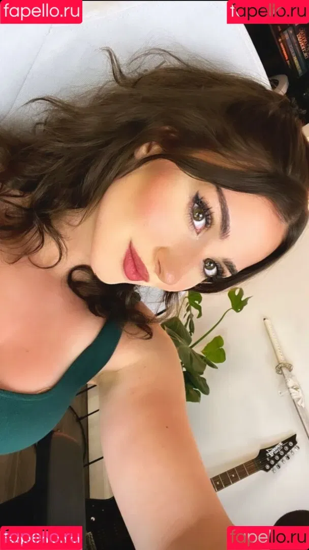 Palmbee Onlyfans Photo Gallery 