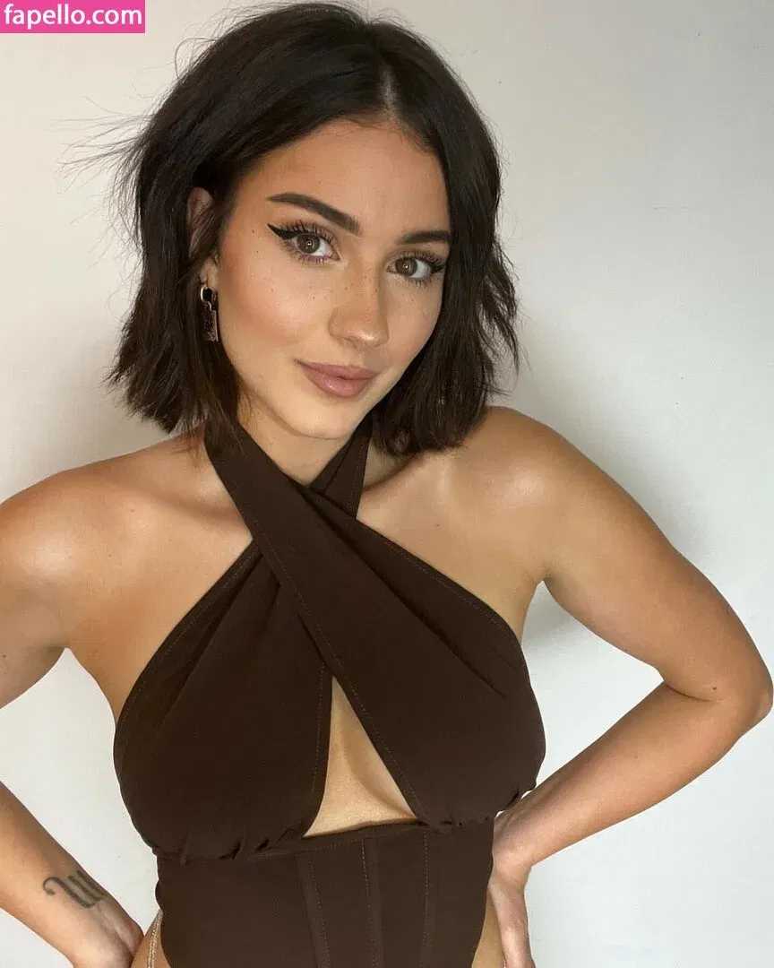 Palmbee Onlyfans Photo Gallery 