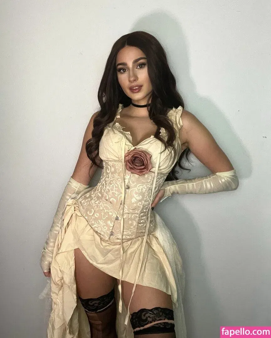 Palmbee Onlyfans Photo Gallery 