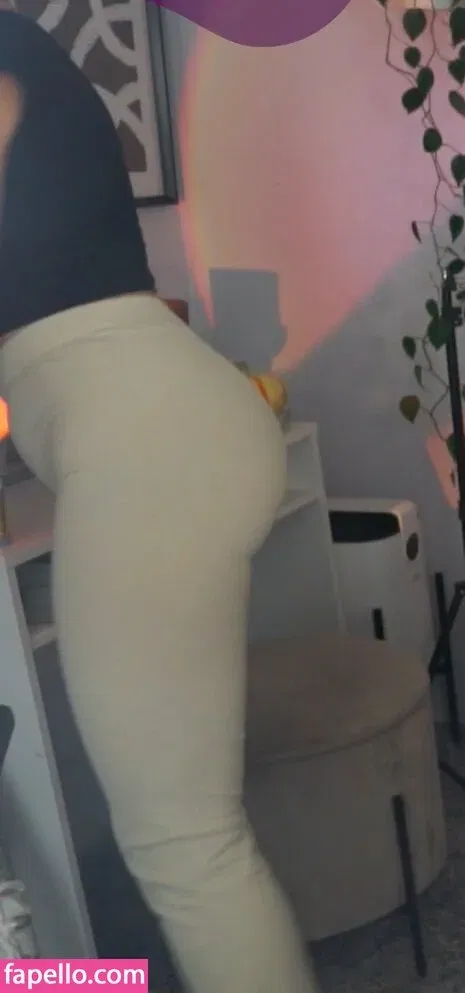 Palmbee Onlyfans Photo Gallery 