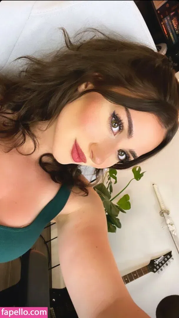 Palmbee Onlyfans Photo Gallery 