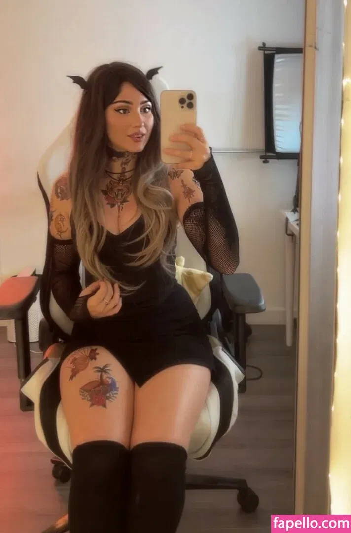 Palmbee Onlyfans Photo Gallery 