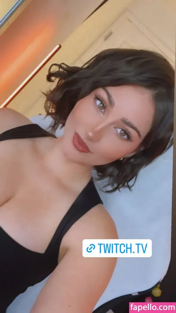 Palmbee Onlyfans Photo Gallery 