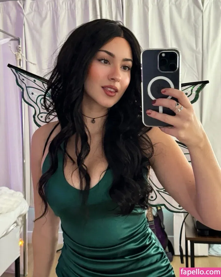 Palmbee Onlyfans Photo Gallery 