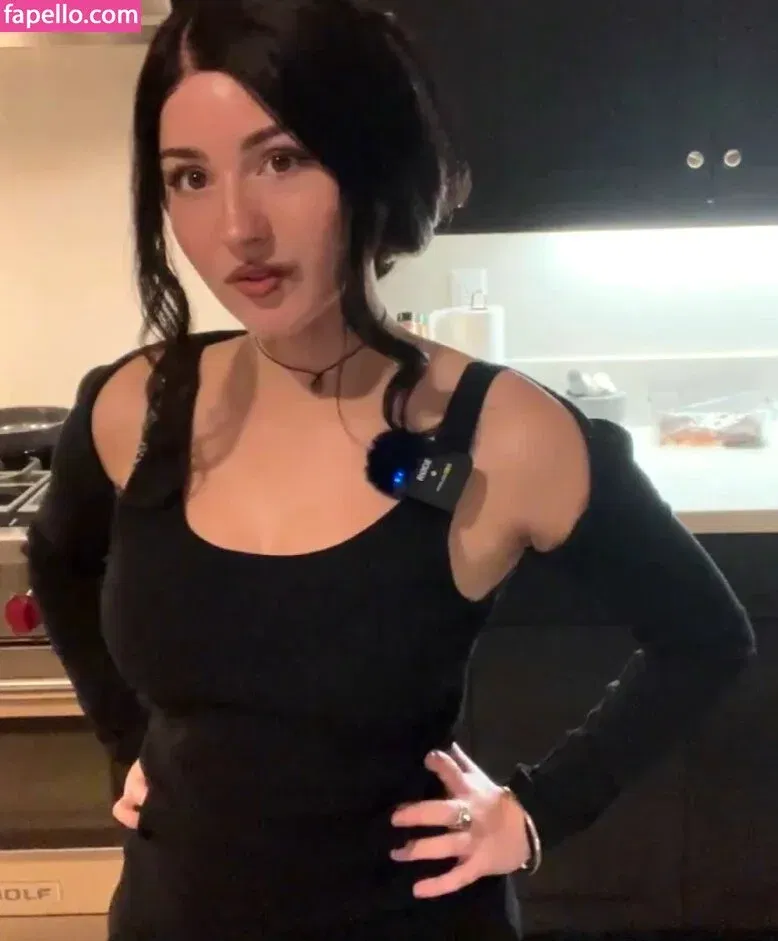 Palmbee Onlyfans Photo Gallery 