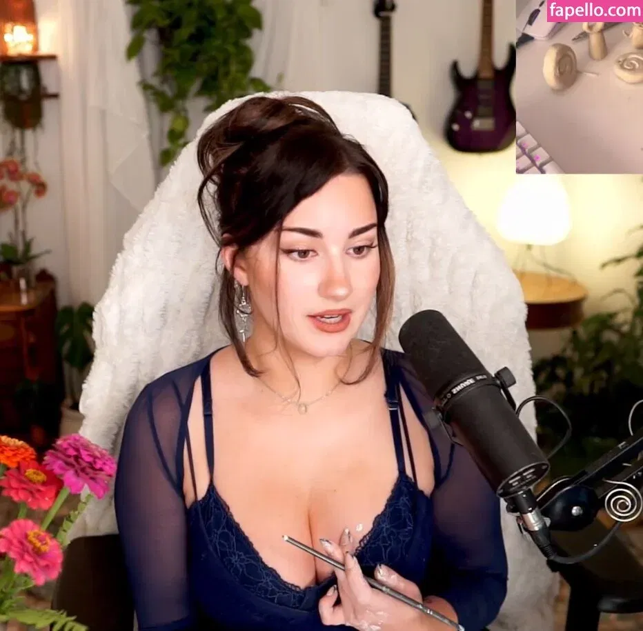 Palmbee Onlyfans Photo Gallery 