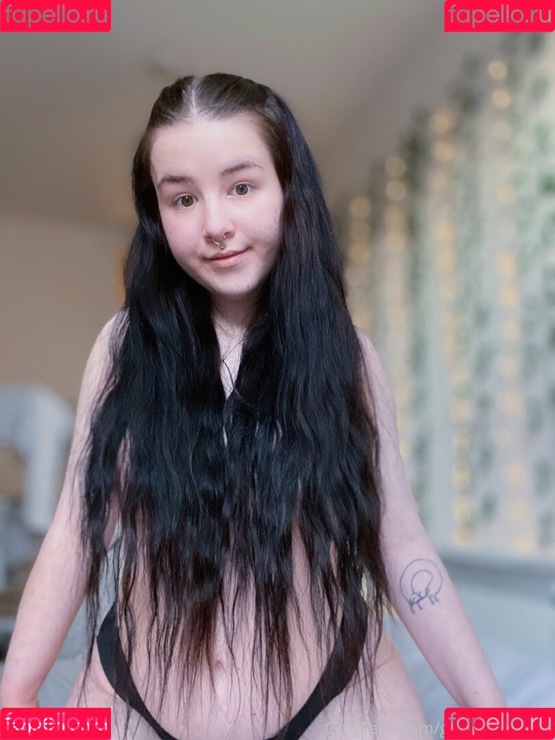 gothgermsfree Onlyfans Photo Gallery 