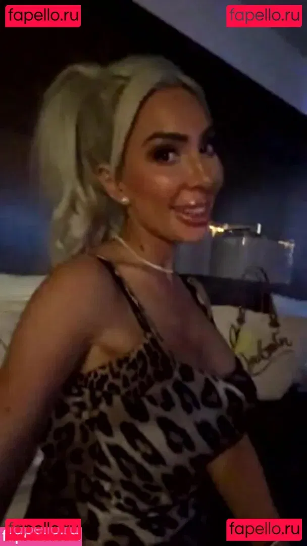 farrahabraham Onlyfans Photo Gallery 