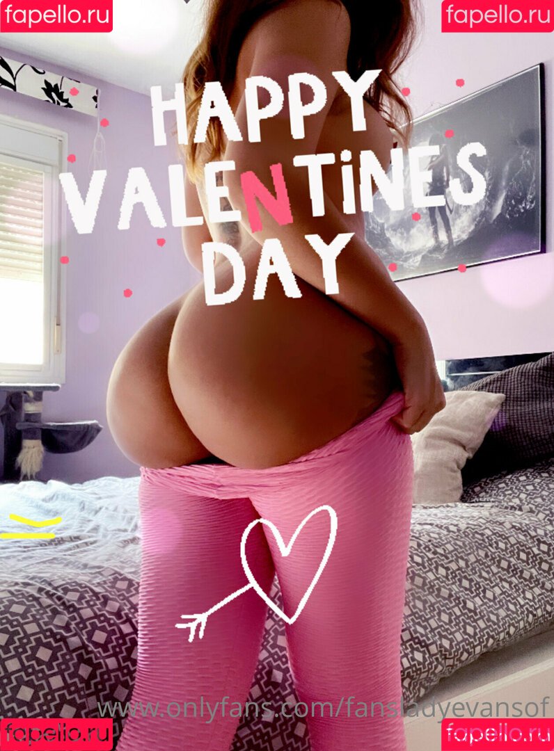 fansladyevansof Onlyfans Photo Gallery 