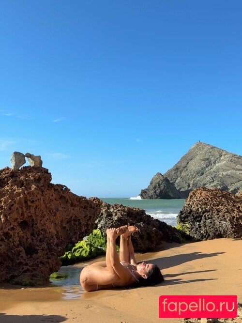 yogi.cath Nude Onlyfans Photo 12