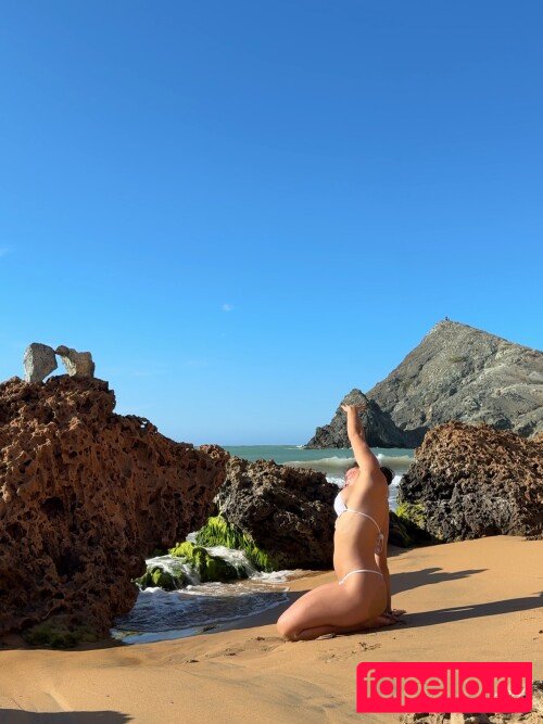 yogi.cath Nude Onlyfans Photo 3