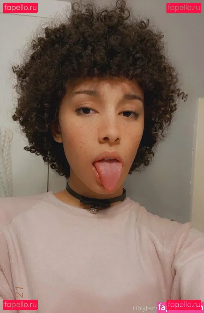 cybersofty Onlyfans Photo Gallery 