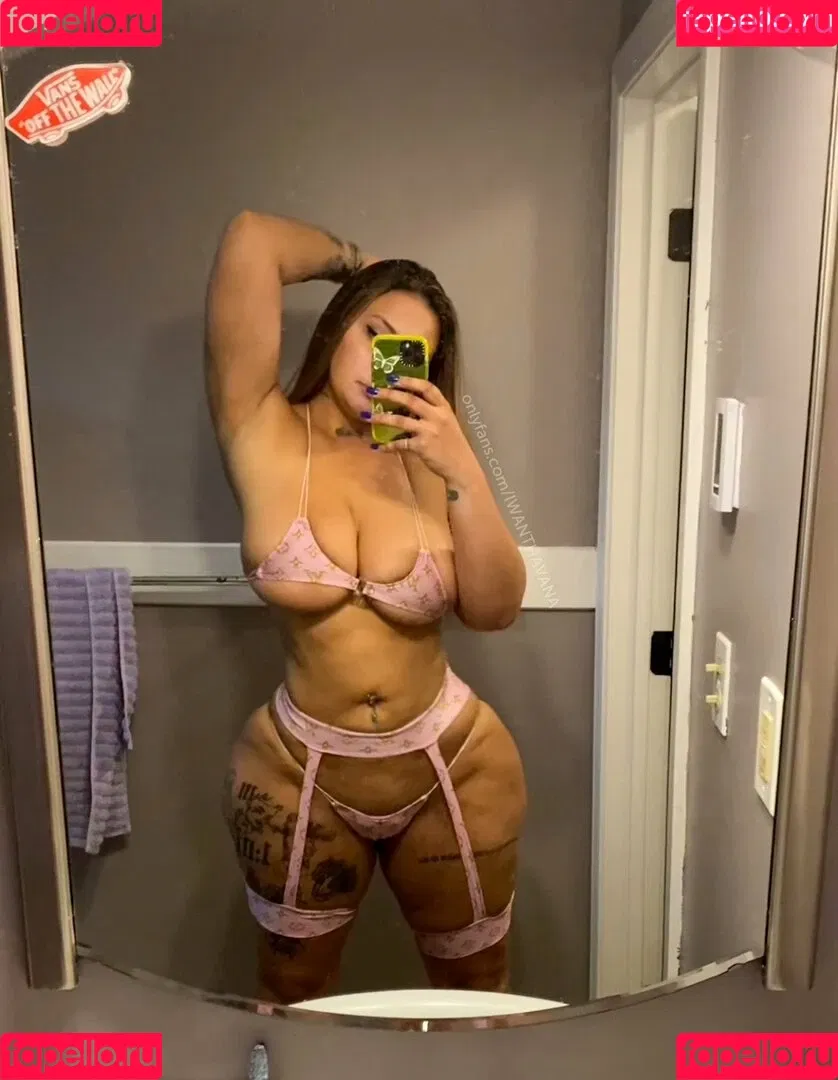 iwanthavana Onlyfans Photo Gallery 