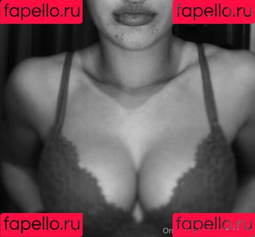 Andrea Rojo RedMil Onlyfans Photo Gallery 