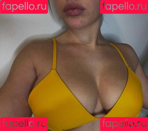 Andrea Rojo RedMil Nude Onlyfans Photo 24