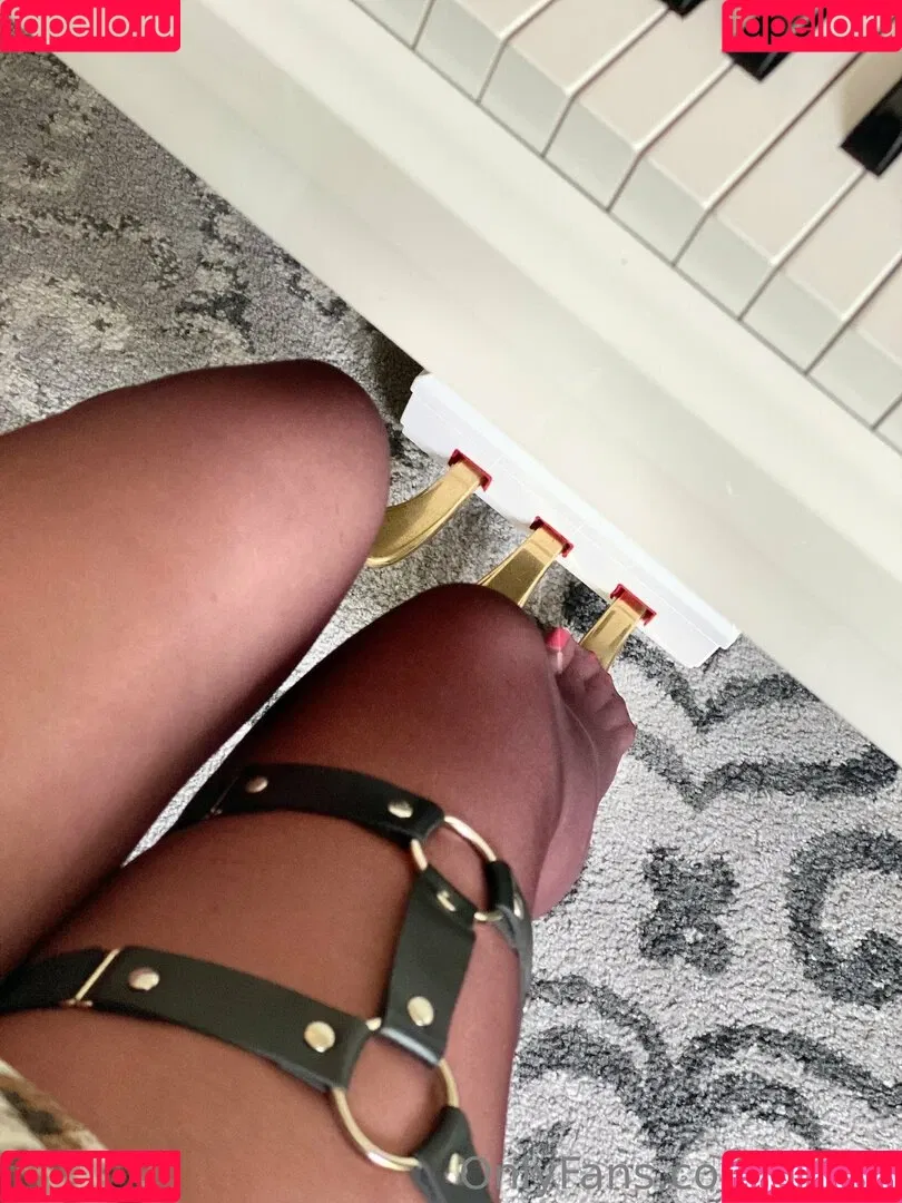 lady.s Onlyfans Photo Gallery 