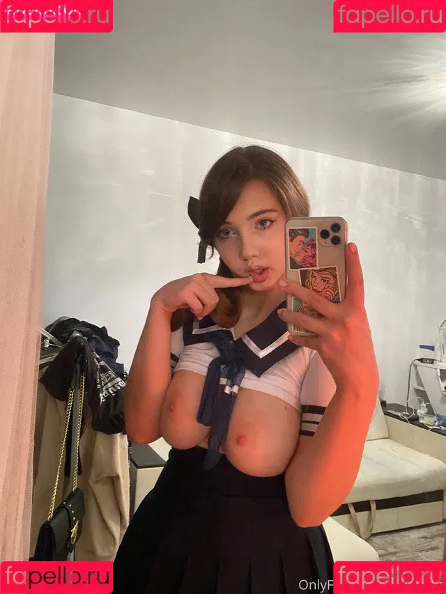Kiko Baka Onlyfans Photo Gallery 